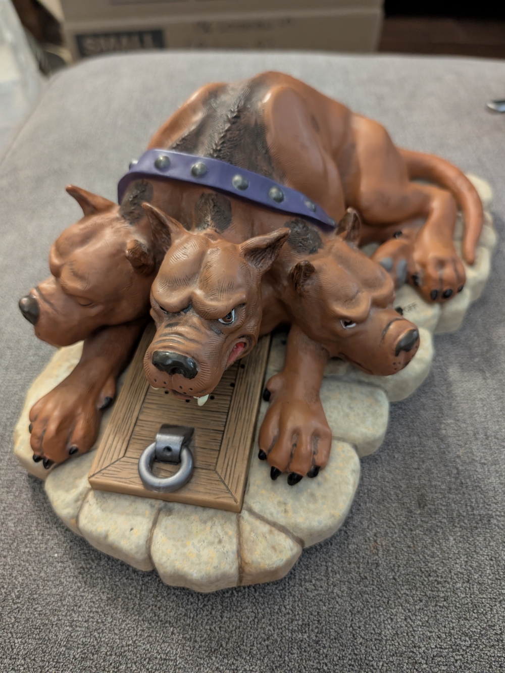 HP "Fluffy" 2001 motion activated doorstop